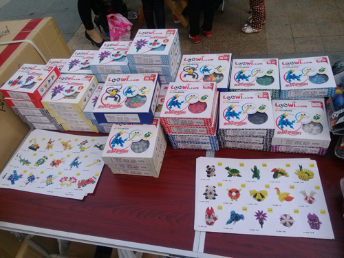 樂為玩具（樂為塑菱、樂為魔珠）現(xiàn)場(chǎng)展銷中